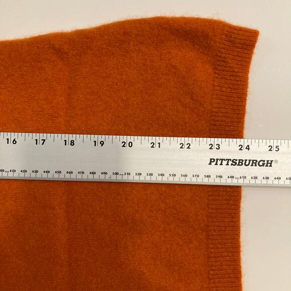 NWOT OLD NAVY Sweater L Cashmere Orange Red Round-Neck Ribbed-Edges Long-Sleeve - Picture 7 of 8